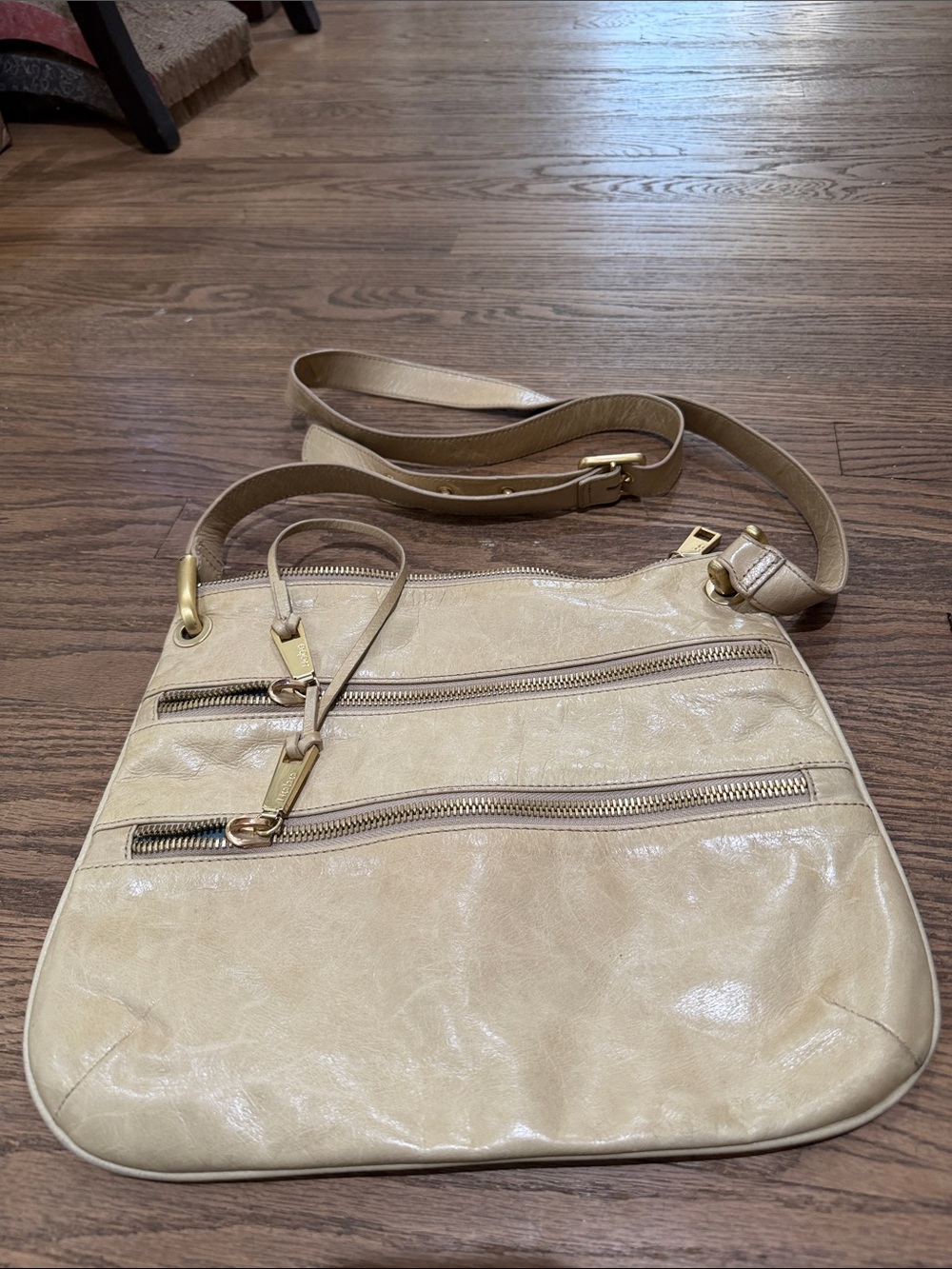 Hobo The Original Krinkle Leather Crossbody